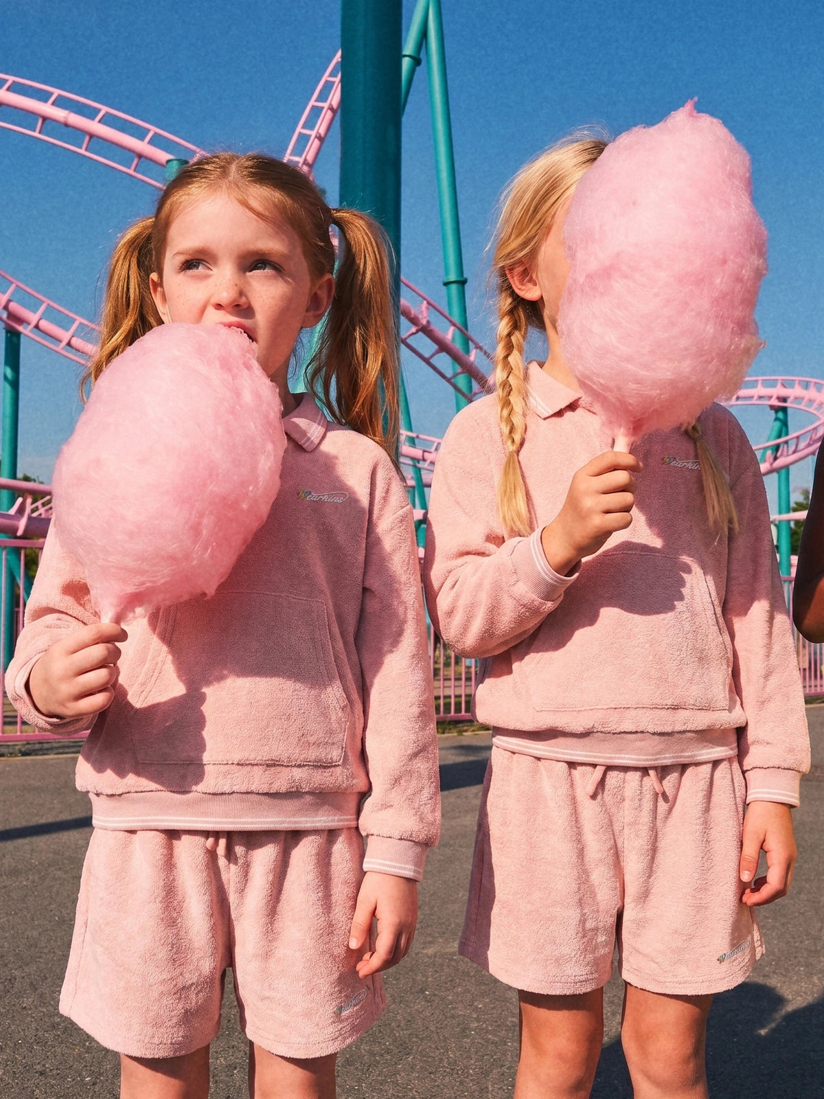 Conjunto de Sudadera y Pantalón Corto Supple Theory de Kins para Niños