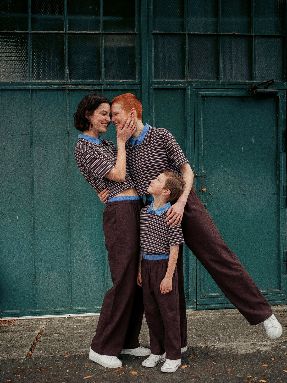 striped_tee_pants_suit